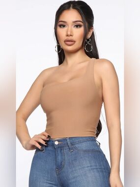 Women’s Fashion Nova Asymmetric One Shoulder Tan Brown Crop Top, Medium Like New